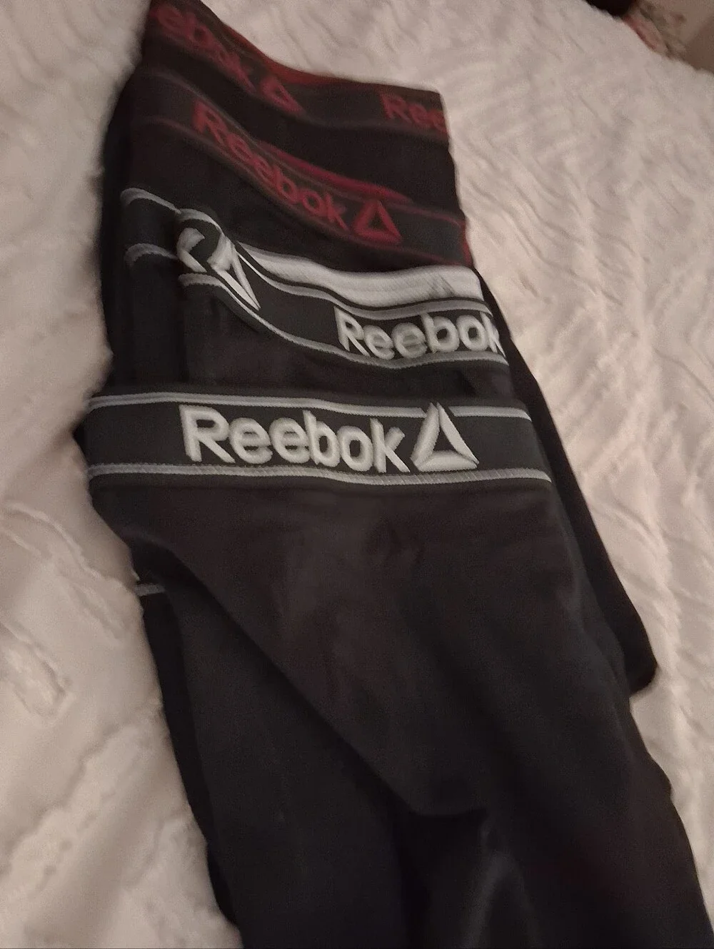 New Reebok Black Boxer Briefs 4-Pack with Red and White Waistbands Size Medium